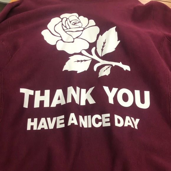 🦄SOLD🦄 NWOT Chinatown Market | UV Rose Crewneck - Picture 4 of 5